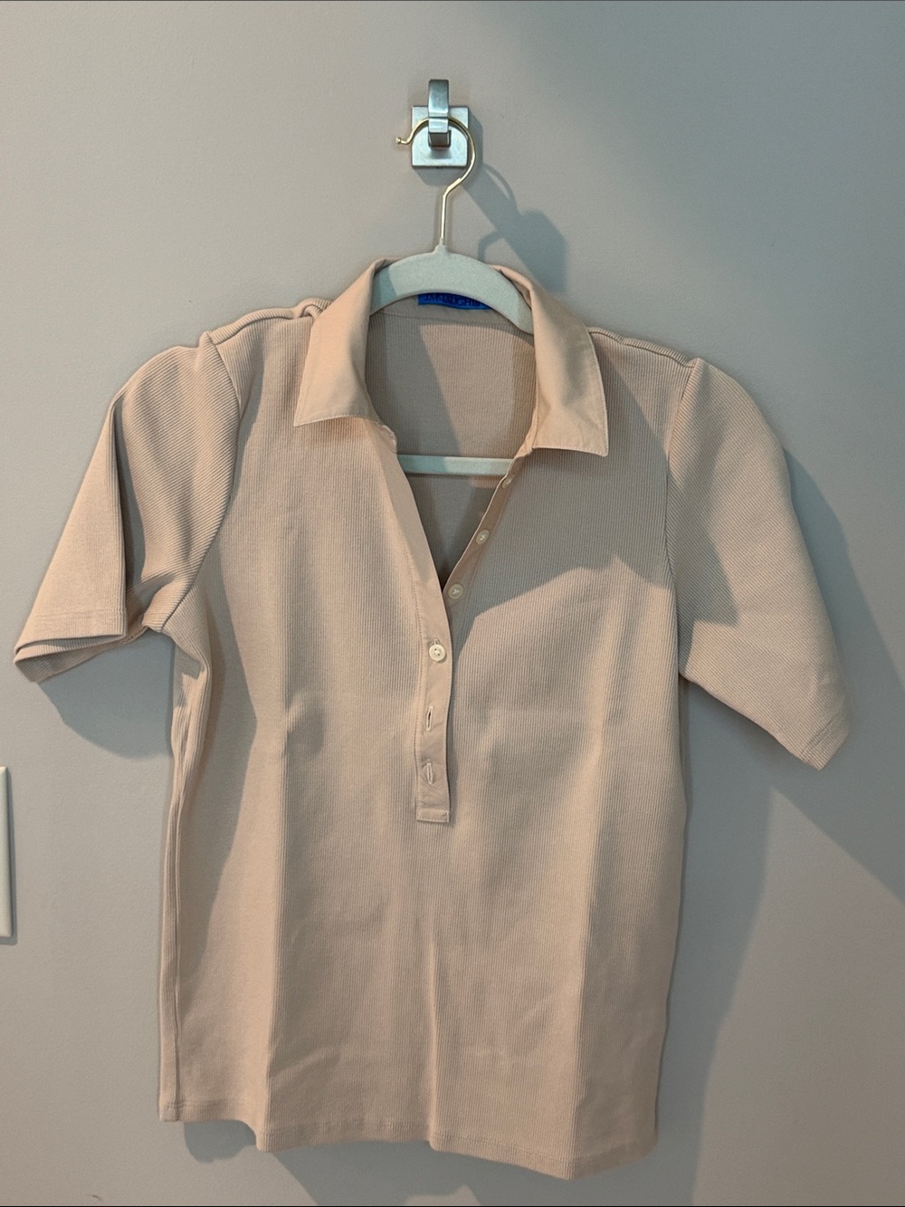 Womenβs Short Sleeve Polo Top in Light Beige